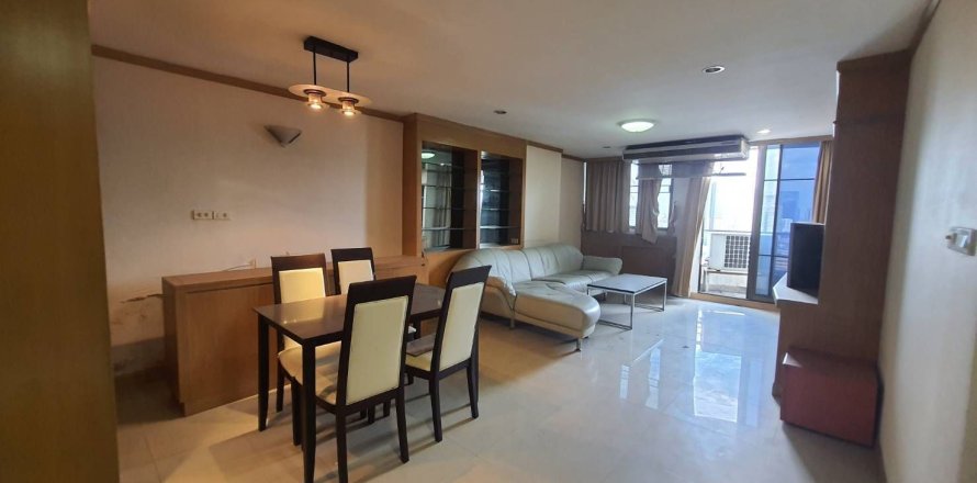 Condo in Watthana, Bangkok, Thailand, 2 bedrooms  № 158474