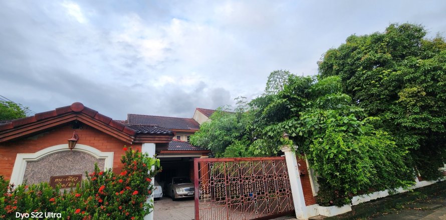 Дом в Нонтхабури, Таиланд с 3 спальнями  № 158470