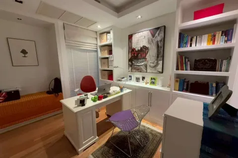 Condo à Khlong Toei, Bangkok, Thaïlande, 4 chambres  № 158471 - photo 17