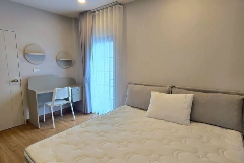 House in Bang Kaeo, Thailand 4 bedrooms № 158475 - photo 5