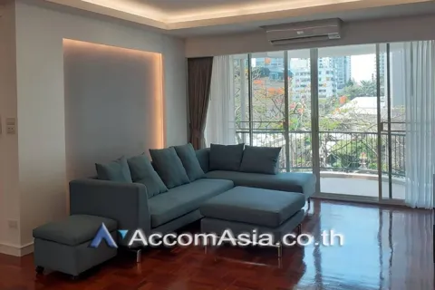 Condo in Khlong Toei, Bangkok, Thailand, 3 bedrooms № 216840