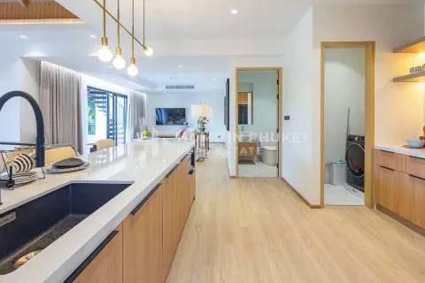 House in Phuket, Thailand 4 bedrooms № 135140 - photo 11