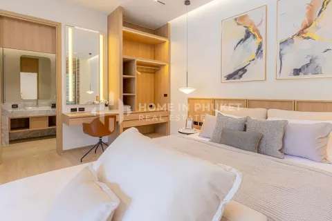 House in Bang Tao, Thailand 3 bedrooms № 135139 - photo 11