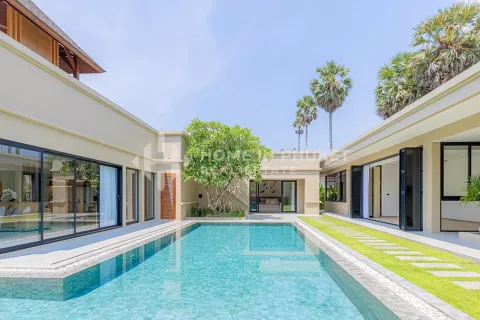 House in Bang Tao, Thailand 3 bedrooms № 135139 - photo 2