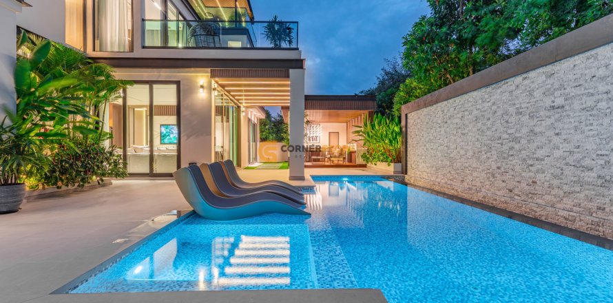 Studio sur Jomtien Beach, Pattaya, Thaïlande № 135149