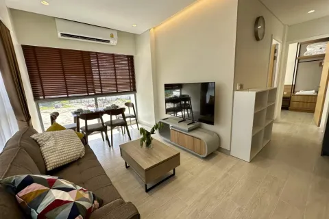 Condo in Bang Tao, Thailand, 2 bedrooms  № 153849