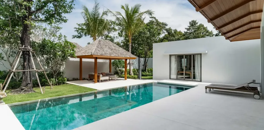 House in Bang Tao, Thailand 3 bedrooms № 153843