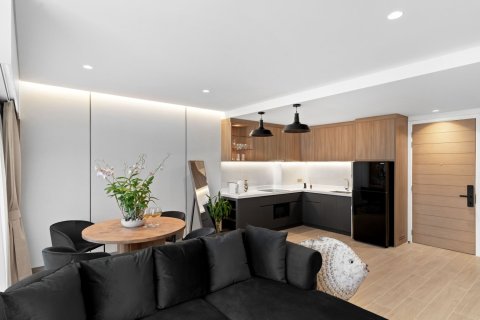 Condo à Bang Tao, Thaïlande, 2 chambres  № 153845 - photo 2