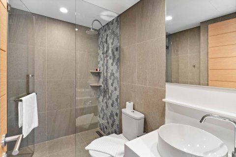 Condo à Bang Tao, Thaïlande, 2 chambres  № 153845 - photo 6