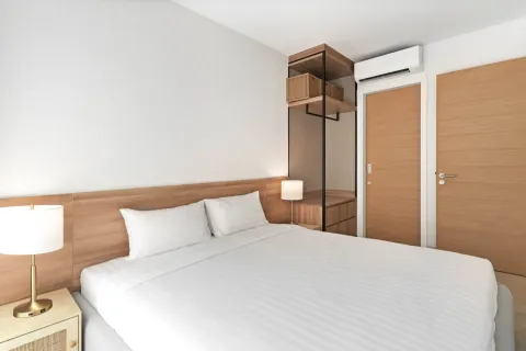 Condo in Bang Tao, Thailand, 2 bedrooms  № 153844 - photo 5