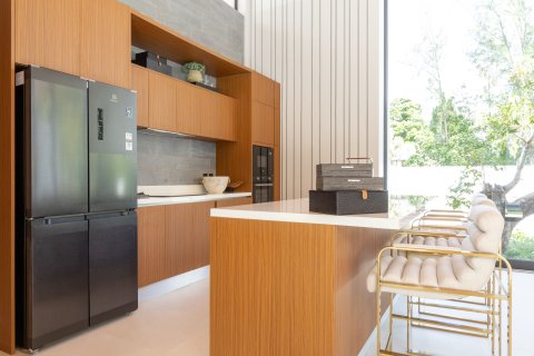 Villa in Kathu, Thailand 5 bedrooms № 149125 - photo 5