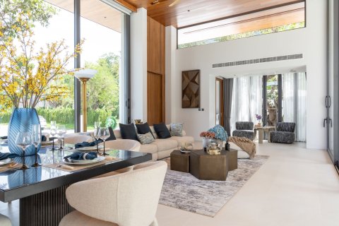 Villa in Kathu, Thailand 5 bedrooms № 149125 - photo 4