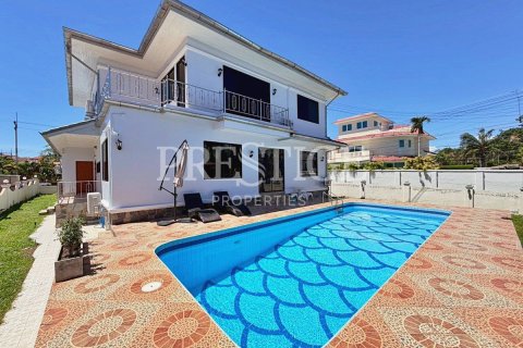 Maison à Pattaya, Thaïlande 4 chambres № 202049