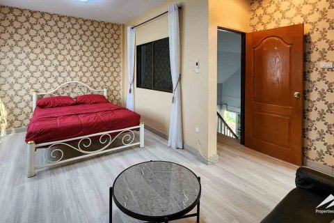 House in Chiang Mai, Thailand 3 bedrooms № 122819 - photo 28
