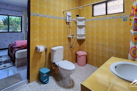 House in Chiang Mai, Thailand 3 bedrooms № 122819 - photo 18