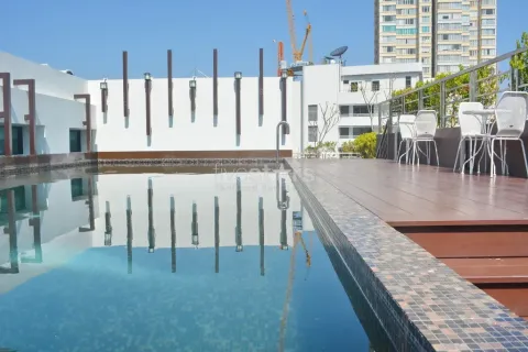 Condo in Watthana, Bangkok, Thailand, 2 bedrooms  № 161214 - photo 9