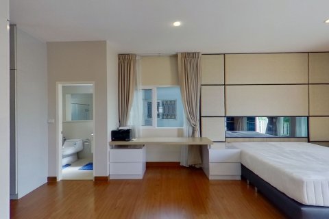 House in Bang Na, Bangkok, Thailand 5 bedrooms № 161218 - photo 14