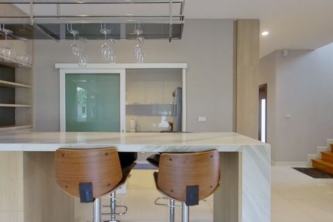 House in Bang Na, Bangkok, Thailand 5 bedrooms № 161218 - photo 7