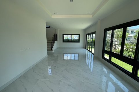 Maison à Phuket, Thaïlande 4 chambres № 161216 - photo 2