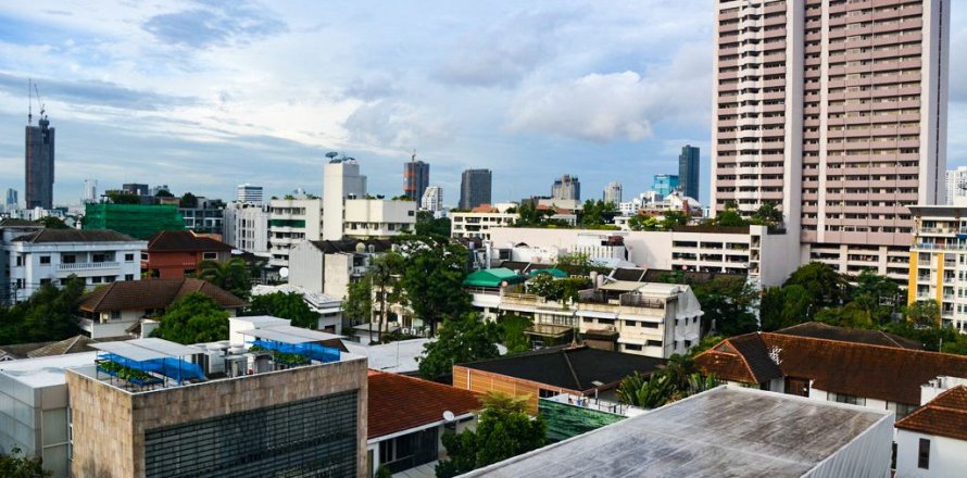 Condo à Watthana, Bangkok, Thaïlande, 3 chambres № 158715