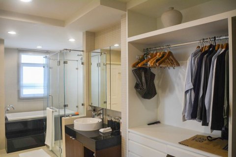 Condo à Watthana, Bangkok, Thaïlande, 3 chambres № 158715 - photo 18