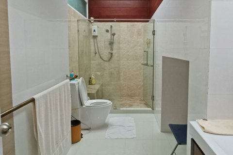 Duplex in Khlong Toei, Bangkok, Thailand 4 bedrooms № 137100 - photo 18