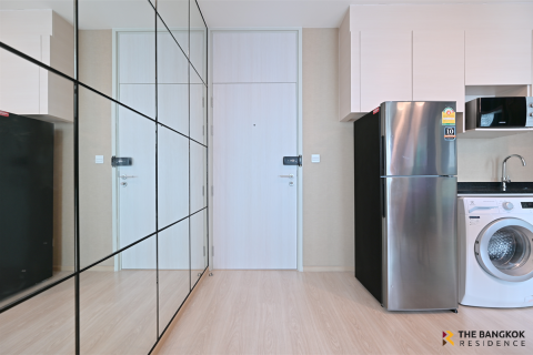 Condo in Bangkok, Thailand, 2 bedrooms № 184970 - photo 3