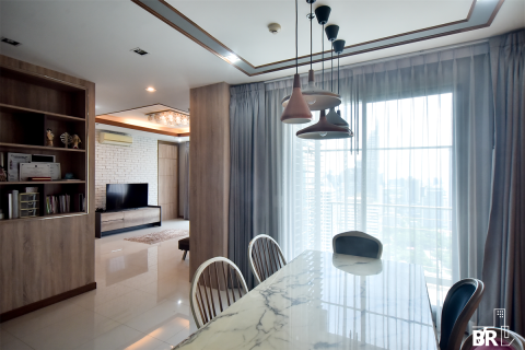 Condo in Bangkok, Thailand, 2 bedrooms № 184975 - photo 8