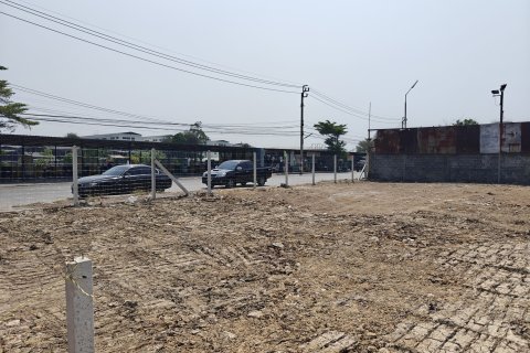 Terrain à Samut Prakan, Thaïlande 3320 m2 № 147265 - photo 1