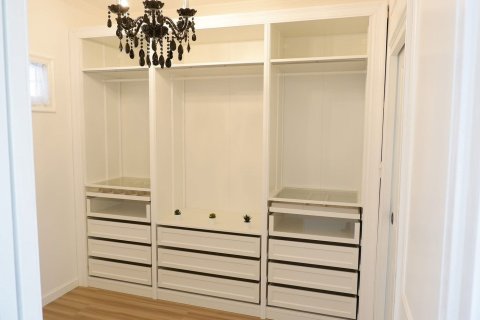 Дом в Пхукете, Таиланд с 5 спальнями  № 169369 - фото 9