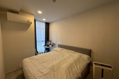 Studio in the Condo in Khlong Toei, Bangkok, Thailand № 169366 - photo 2