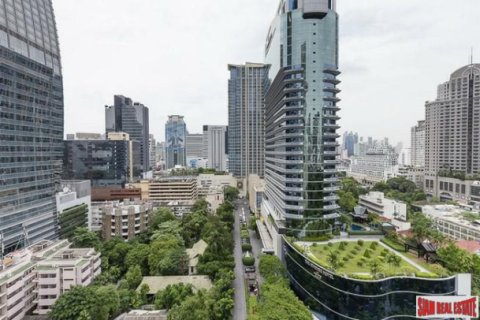 Apartment in Bangkok, Thailand 2 bedrooms № 193743
