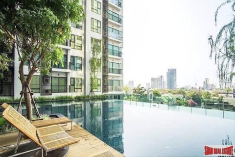 Studio in Bangkok, Thailand № 193744