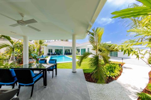 Вилла в Хуа Хине, Таиланд с 2 спальнями № 166486 - фото 5