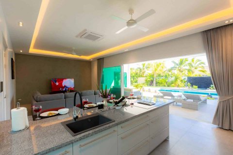 Villa in Hua Hin, Thailand 3 bedrooms № 166488 - photo 6