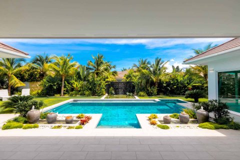 Villa in Hua Hin, Thailand 3 bedrooms № 166488 - photo 3