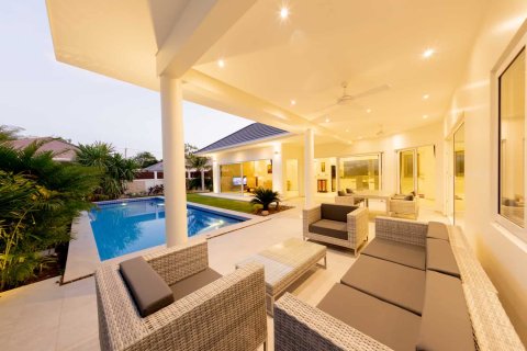 Villa in Hua Hin, Thailand 3 Schlafzimmer № 166489 - Foto 29