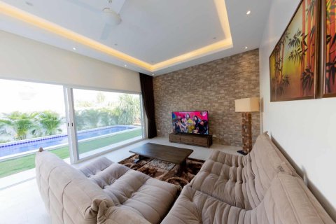 Villa in Hua Hin, Thailand 3 Schlafzimmer № 166489 - Foto 28