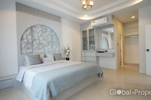 Maison à Pattaya, Thaïlande 3 chambres № 203373 - photo 8