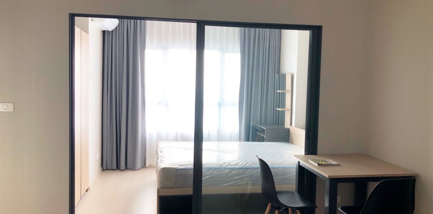 Студия в кондо в Самутпракане, Таиланд № 149984