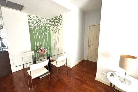 Condo à Khlong Toei, Bangkok, Thaïlande, 2 chambres № 149985 - photo 9