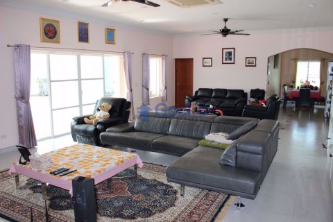บ้านในพัทยา, ประเทศไทย 4 ห้องนอน № 197146 - รูปถ่าย 13