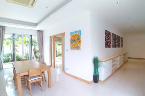 Haus in Pattaya, Thailand 3 Schlafzimmer № 223162 - Foto 8