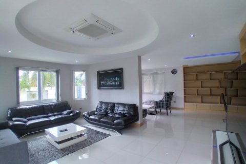 Haus in Pattaya, Thailand 4 Schlafzimmer № 223158 - Foto 6