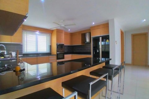 Haus in Pattaya, Thailand 4 Schlafzimmer № 223158 - Foto 9