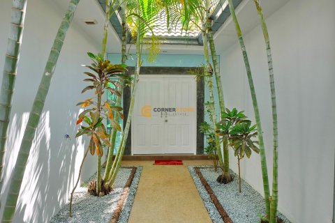 Studio in Bang Lamung, Thailand № 167003 - photo 2