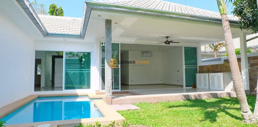 Studio in Bang Lamung, Thailand № 167003