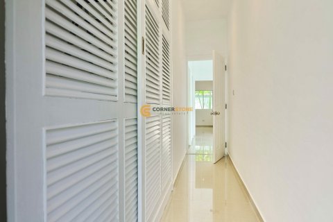 Studio in Bang Lamung, Thailand № 167003 - photo 17