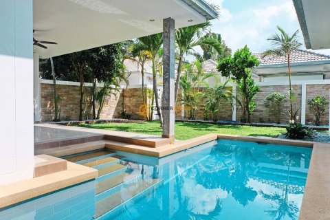 Studio in Bang Lamung, Thailand № 167003 - photo 18