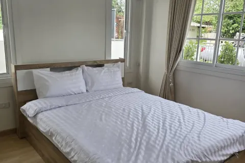 House in San Sai, Thailand 3 bedrooms № 169529 - photo 9